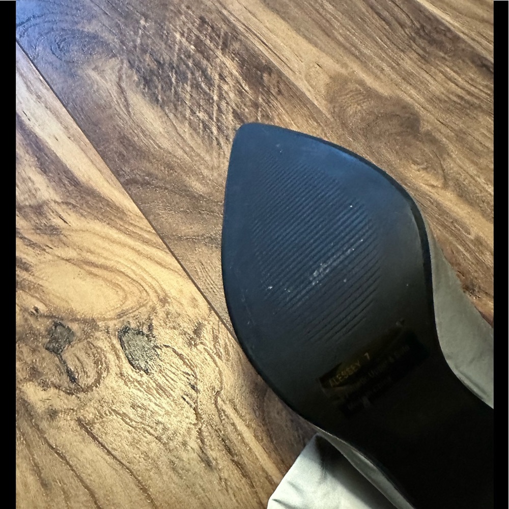 PRETTYLITTLETHING reflective booties - Picture 2 of 2